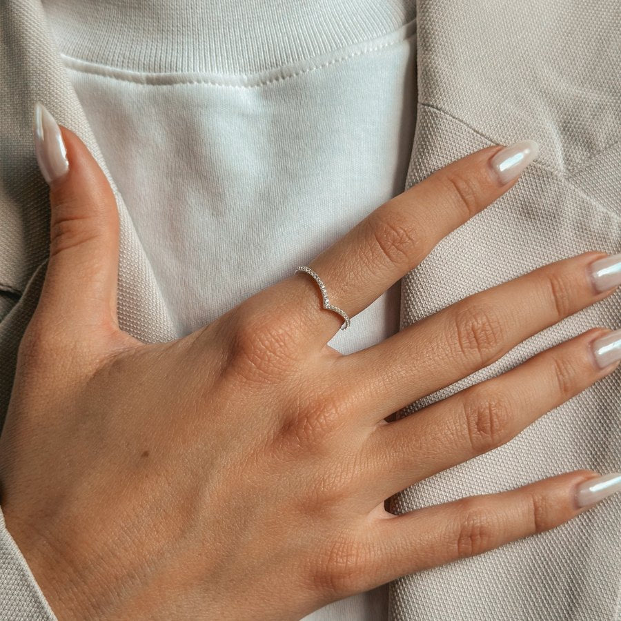Inel din argint Simple V - Zirconiu
