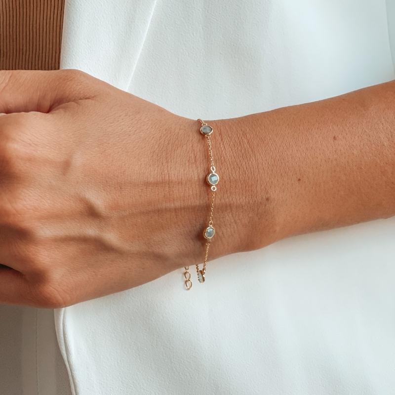 Indira ezüst Birthstone karkötő Golden March - Akvamarin
