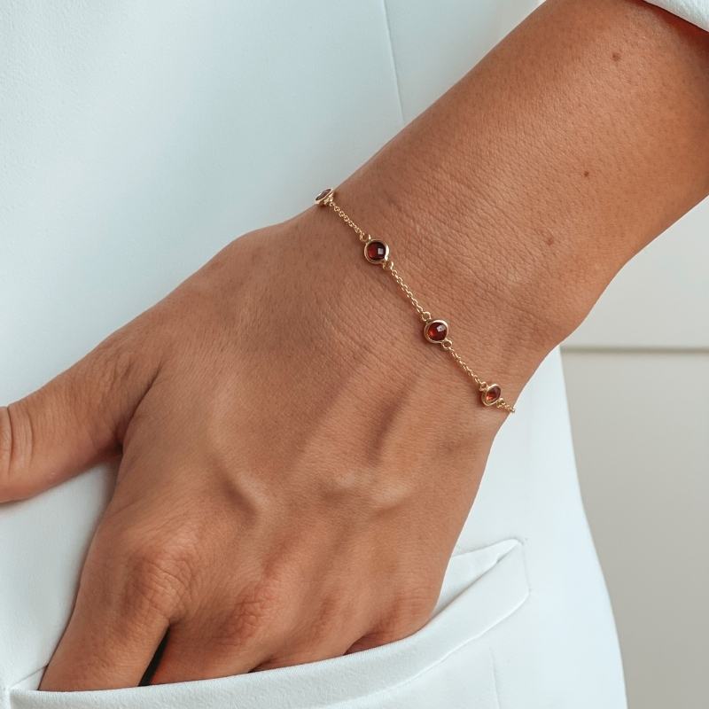 Brățară din argint Birthstone Golden January - Granat