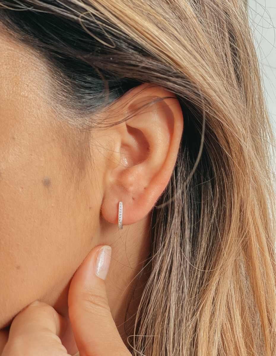 Cercei din argint U Hoops - Zirconiu