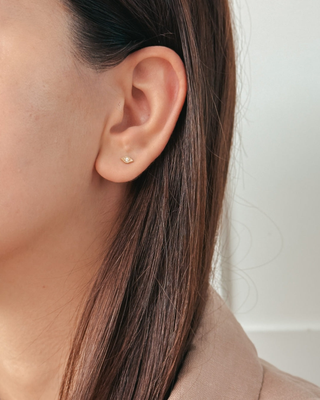 Cercei piercing labret din aur galben Gold Eye - Zirconiu - Indira