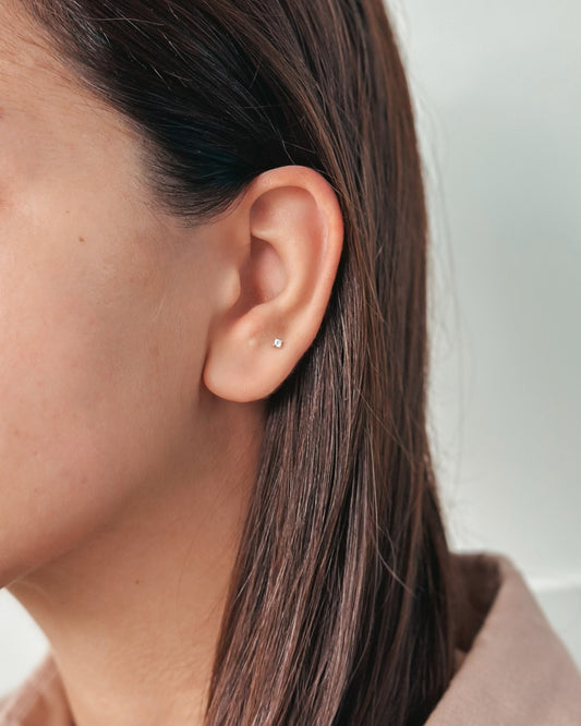 Cercei piercing labret din aur galben Simple Shine - Zirconiu
