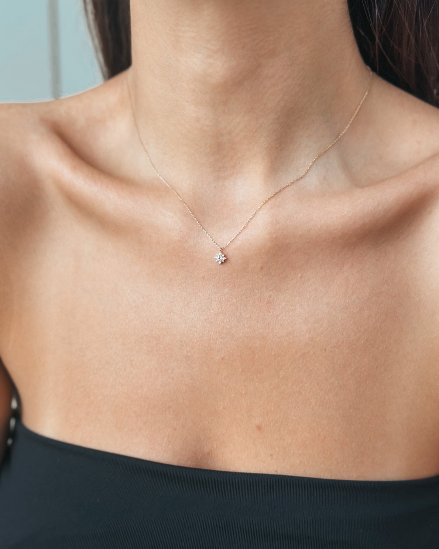 Colier din aur galben Flora - Safir alb, Morganit roz - Indira