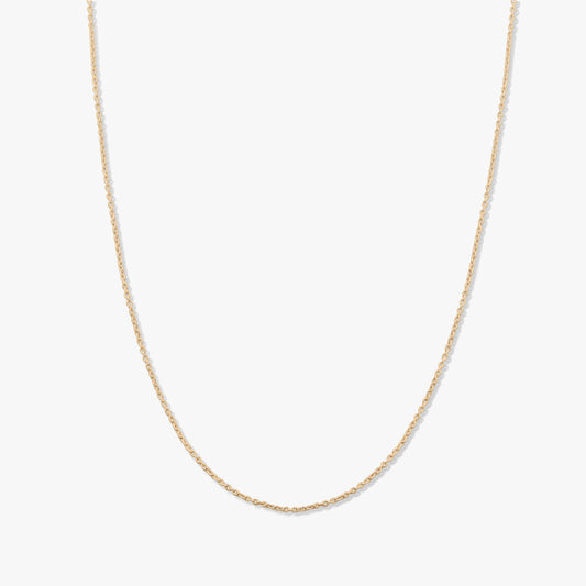 Minimalista 14K sárga arany lánc típusú nyaklánc egyszínű fehér háttéren.